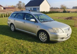 Toyota Avensis II (2003-2009) 2.0 D-4D Sol 2005