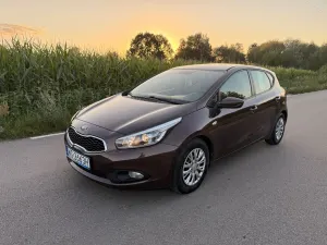 Kia Ceed II (2012-) 1.4 CVVT 2012
