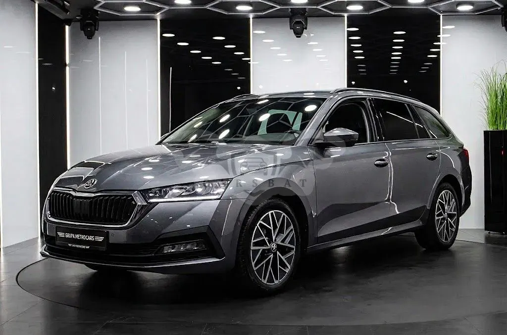 Skoda Octavia IV (2020-) 1.5 TSI Drive Selection 2023