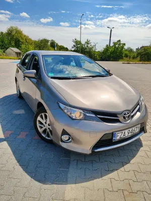 Toyota Auris II (2012-) 1.33 VVT-i 2013