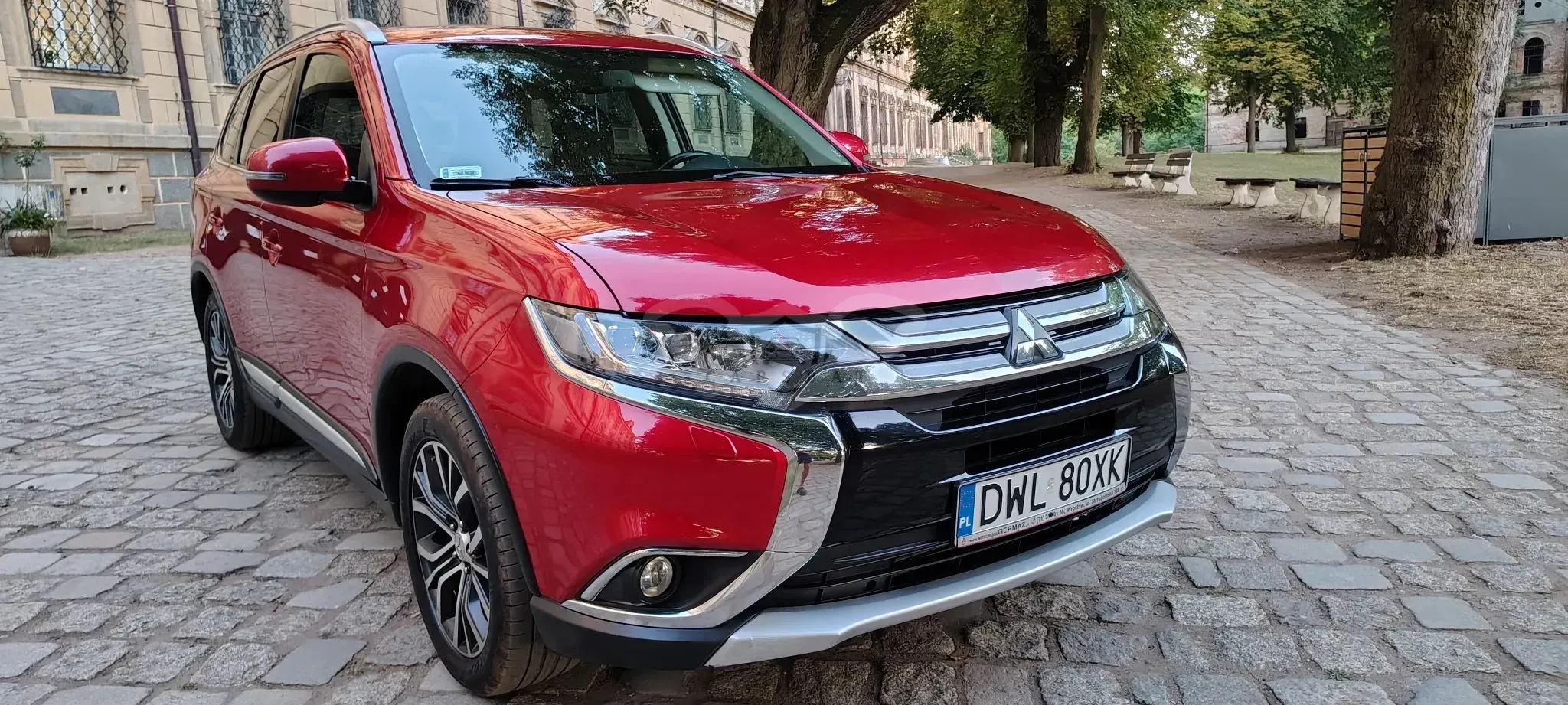Mitsubishi Outlander III (2012-2022) 2.2 DID Intense + 2015