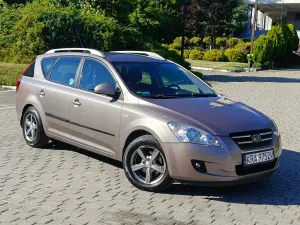 Kia Ceed I (2006-2012) 1.6 Crdi Comfort + 2008