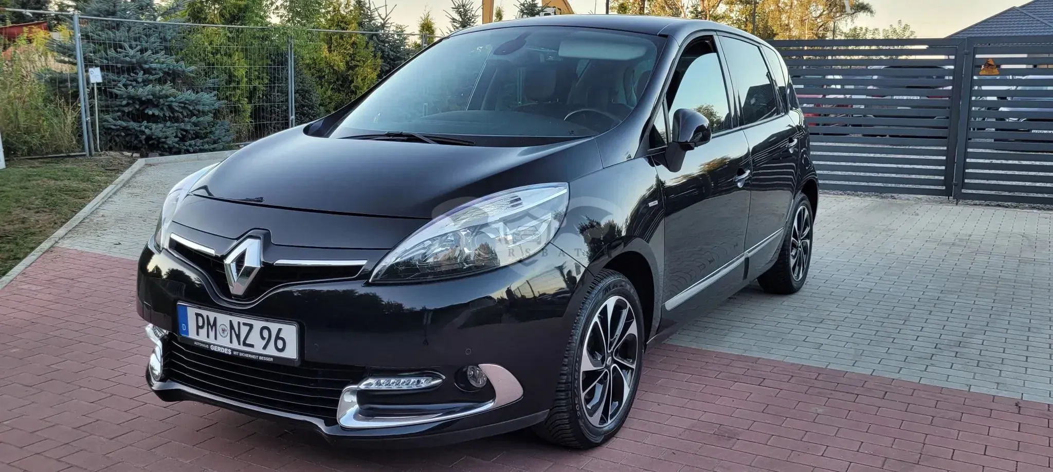 Renault Scenic III (2009-2016) Energy TCe 130 S&S Xmod Bose Edition 2016