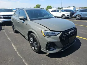 Audi Q3 II (2018- ) 2.0 TFSI Quattro S tronic design 2021
