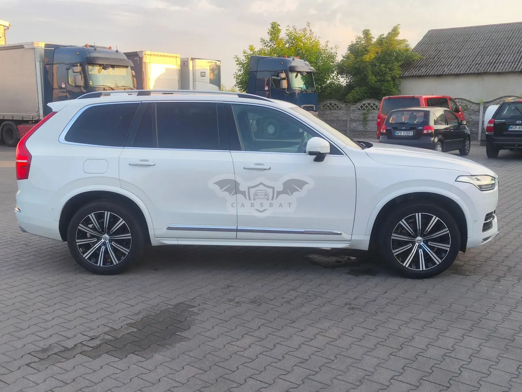 Volvo XC90 II (2014-) D4 FWD Momentum 2017