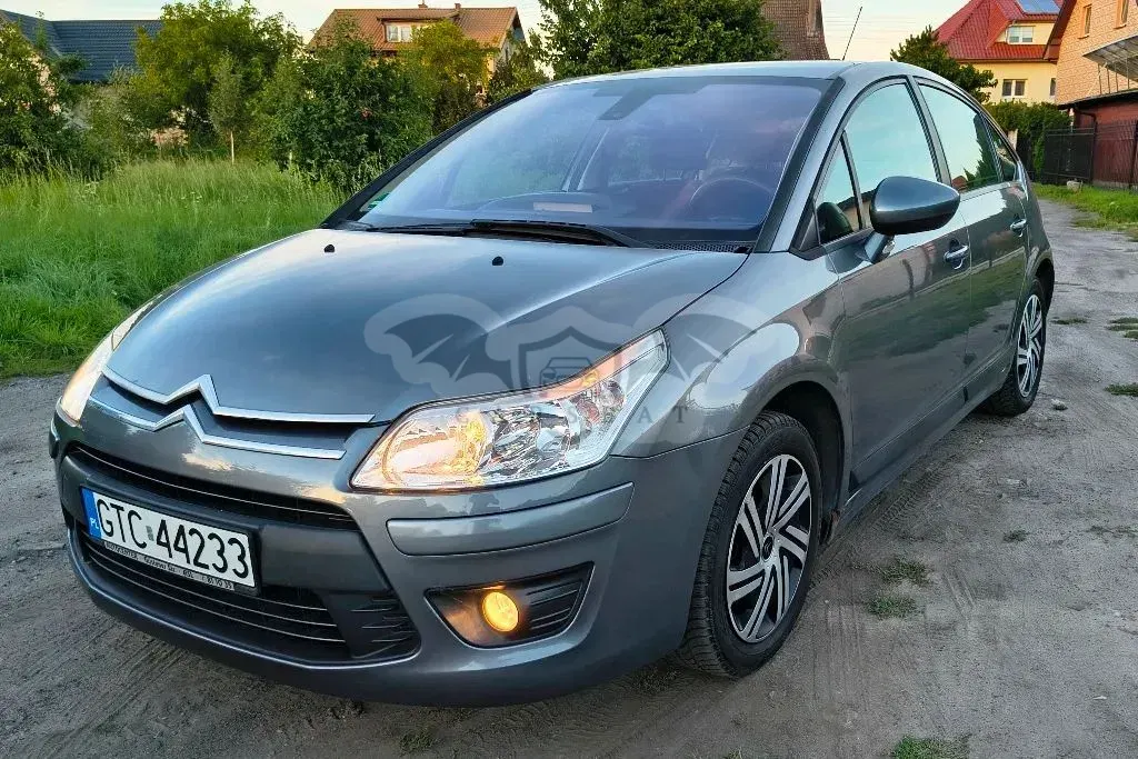 Citroën C4 I (2004-2010) 1.4 16V SX 2010