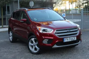 Ford Kuga II (2012-) 2.0 TDCi 2x4 Titanium 2017
