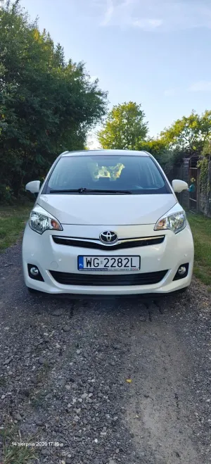 Toyota Verso-S 1.33 Luna 2011
