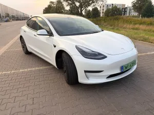 Tesla Model 3 Long Range AWD Premium 2022