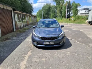 Kia Ceed II (2012-) 1.6 CRDi Business Line 2012