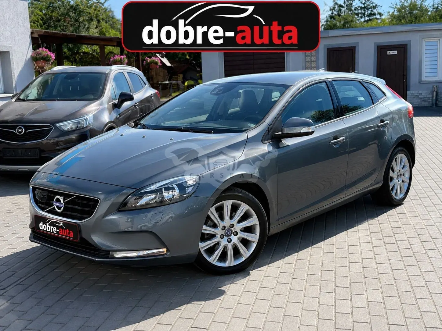 Volvo V40 II (2012-) T3 Momentum 2015