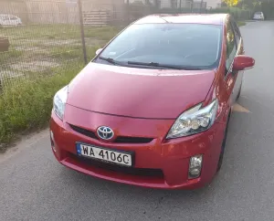 Toyota Prius III (2009-2015) (Hybrid) Executive 2010