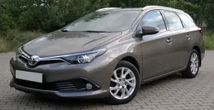 Toyota Auris II (2012-) 1.6 Premium 2017