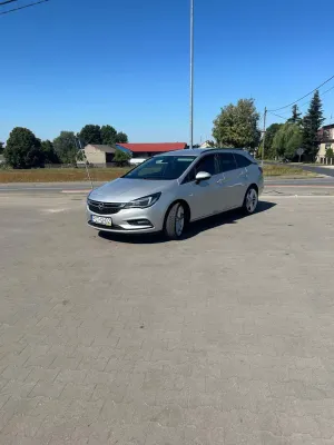 Opel Astra K (2015-2021) 1.6 CDTI Enjoy 2019