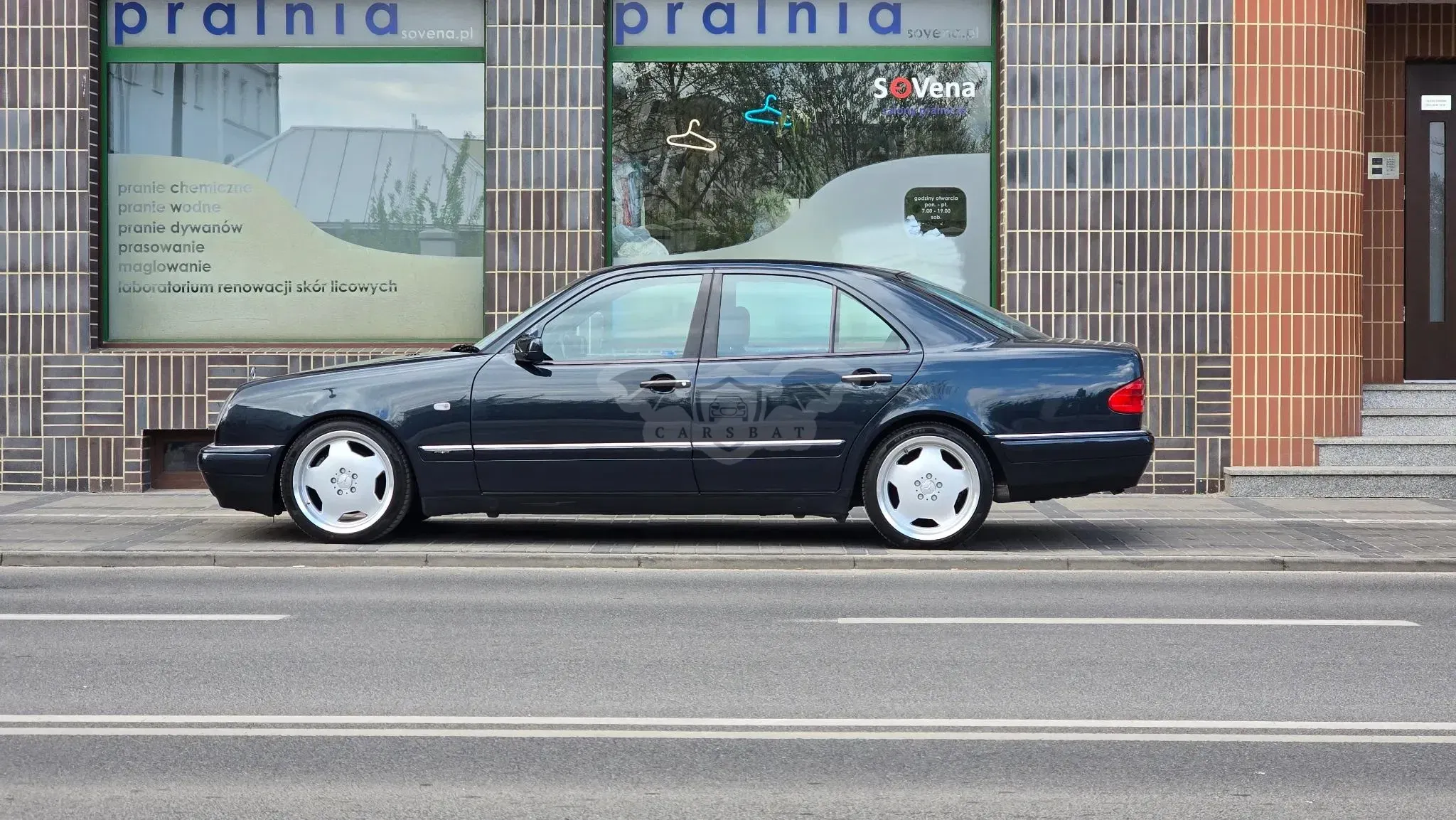 Mercedes-Benz E W210 (1995-2002) 300 TD Avantgarde 1998