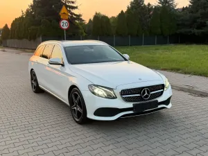 Mercedes-Benz E W213 (2016-2023) 220 d 9G-TRONIC Avantgarde 2017