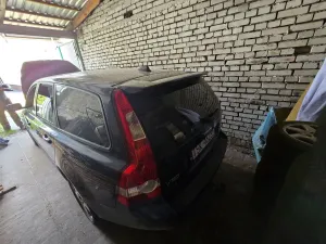 Volvo V50 2.0D Momentum 2005