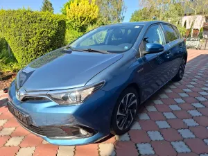 Toyota Auris II (2012-) 1.8 HSD Luna 2015