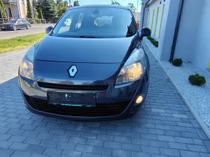 Renault Grand Scenic III (2009-2016) 1.6 16V 110 Expression 2011