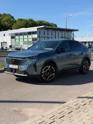 Peugeot 3008 III (2024-) 1.6 PureTech Hybrid PHEV Active Pack S&S EAT8 2025