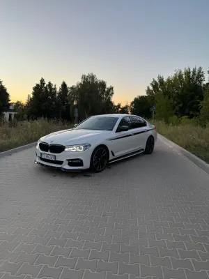 BMW 5 Series G30/G31 (2017-2023) 520d Efficient Dynamics M Sport sport 2017