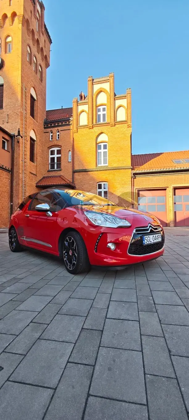 Citroën DS3 1.6 HDi SportChic 2011