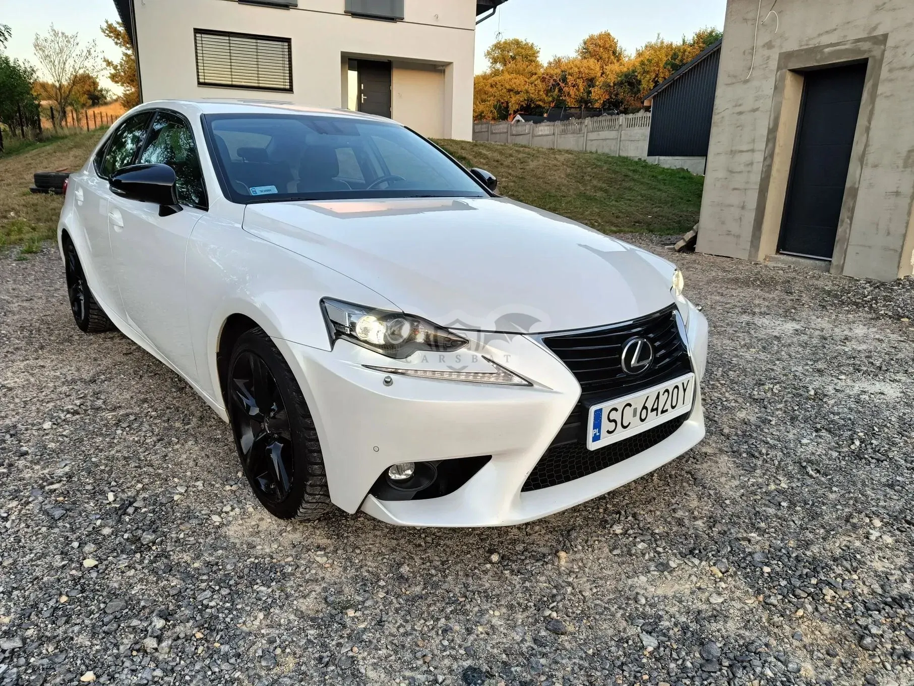 Lexus IS III (2013-) 200t / 300 Black 2016