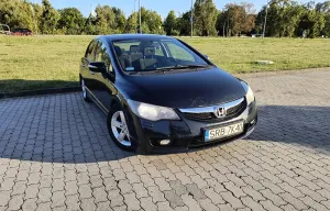 Honda Civic VIII (2006-2011) 1.8 Executive 2011