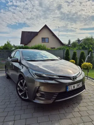 Toyota Corolla Seria E16 (2012-2019) 1.6 Executive 2017