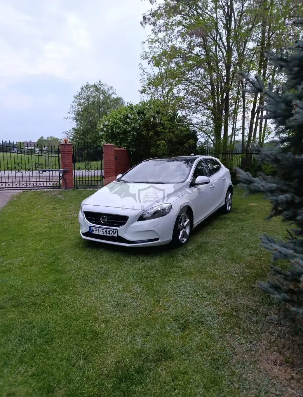 Volvo V40 II (2012-) D2 Summum 2012