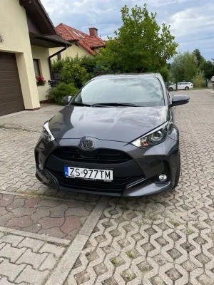 Toyota Yaris IV (2020-) Hybrid 1.5 Comfort 2024
