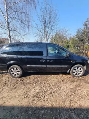 Chrysler Grand Voyager III (2001-2006) 2.8 CRD SE S&G 2005