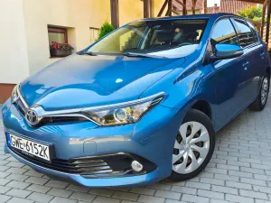 Toyota Auris II (2012-) 1.6 Premium 2018