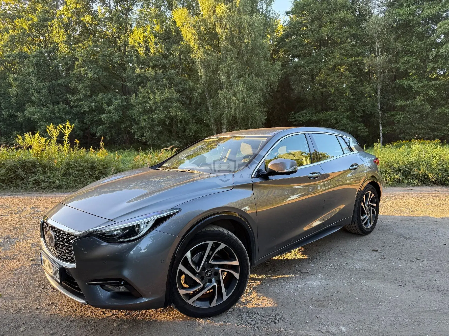 Infiniti Q30 1.6t Premium Tech 7DCT 2017
