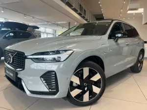 Volvo XC60 II (2017-) T8 Plug-In Hybrid AWD Ultimate Dark 2026
