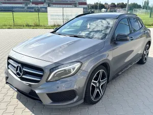 Mercedes-Benz GLA 200 7G-DCT AMG Line 2014