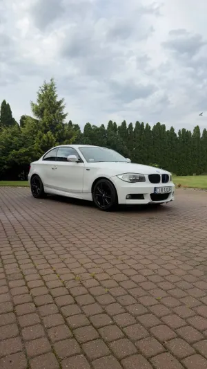BMW 1 Series E81/E87 (2004-2013) 120d 2011