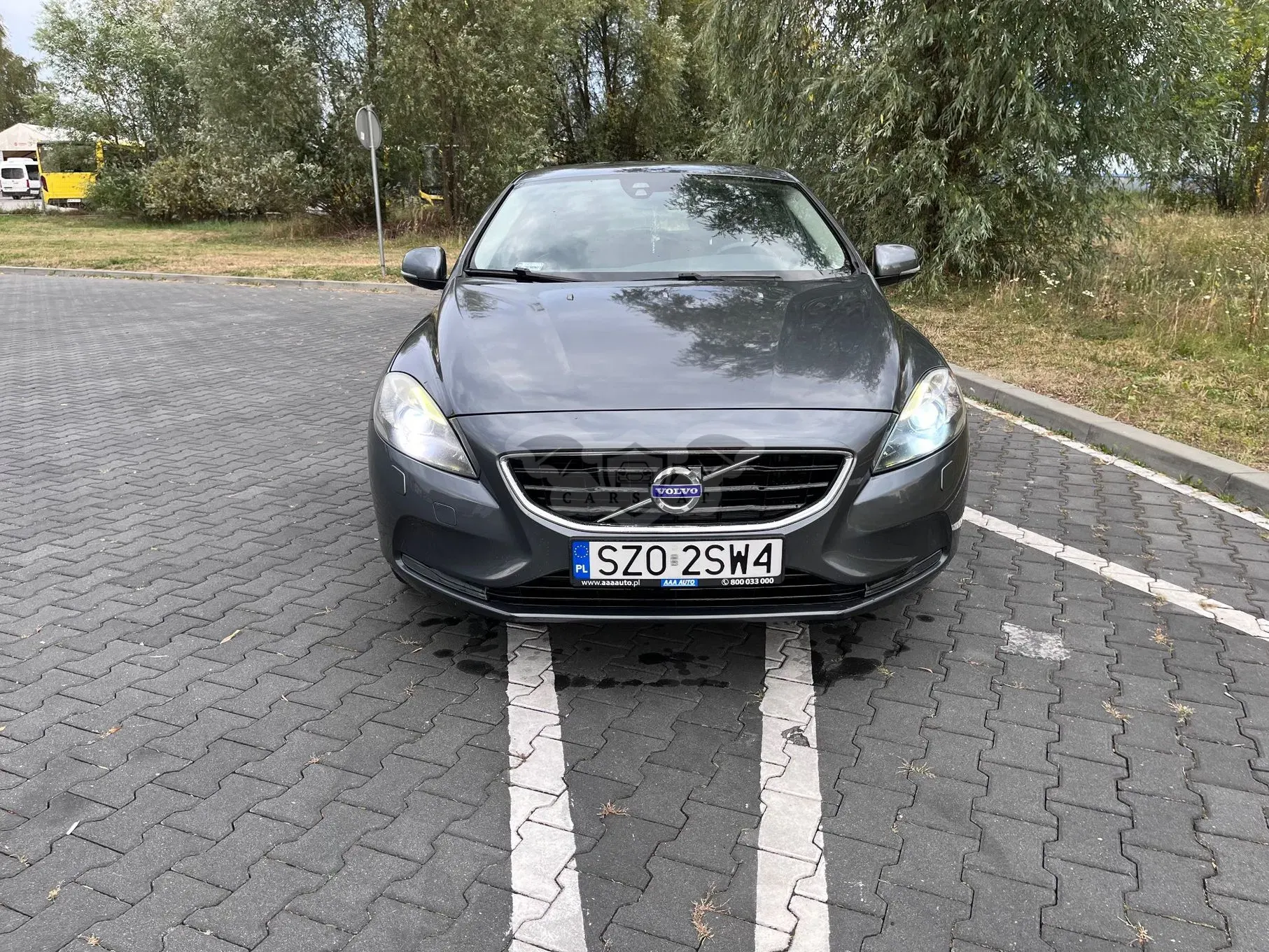 Volvo V40 II (2012-) D3 Momentum 2013