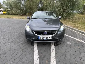 Volvo V40 II (2012-) D3 Momentum 2013