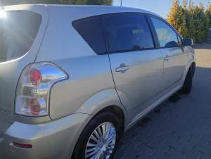 Toyota Corolla Verso 2.2 D-4D Sol 7os 2007