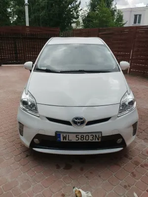 Toyota Prius III (2009-2015) 1.8 Hybrid Active 2015