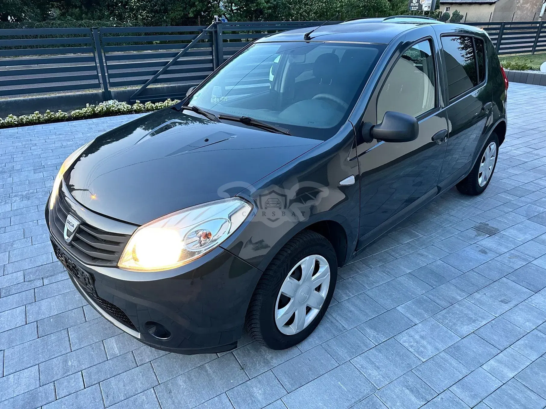 Dacia Sandero I (2008-2012) 1.2 16V Ambiance 2009