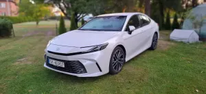 Toyota Camry 2.5 Hybrid Prestige CVT 2025