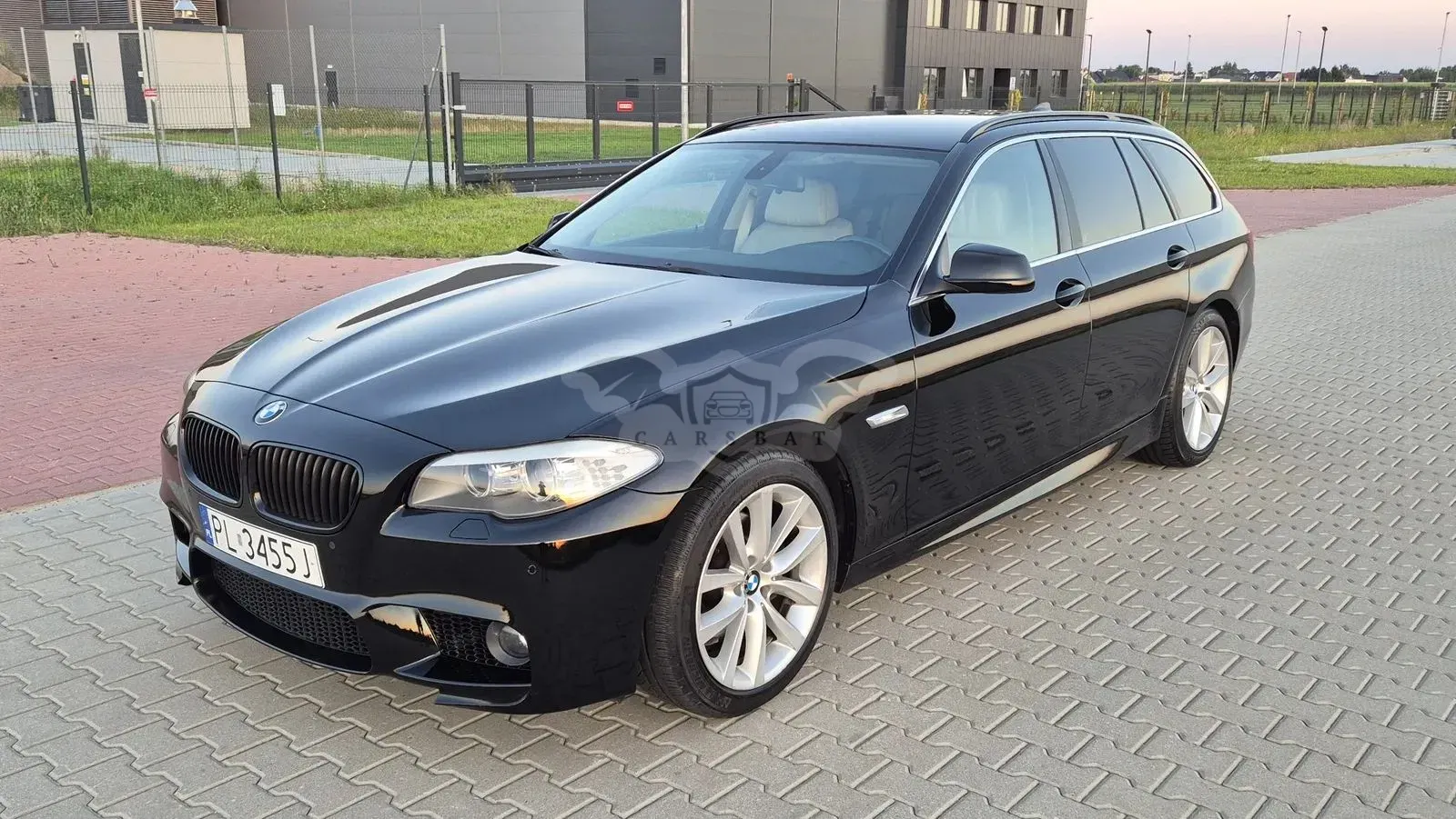 BMW 5 Series F10/F11 (2009-2017) 520d 2011
