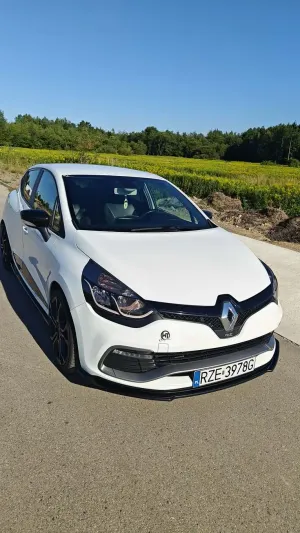 Renault Clio IV (2012-2018) 1.6 R.S 200 EDC 2014