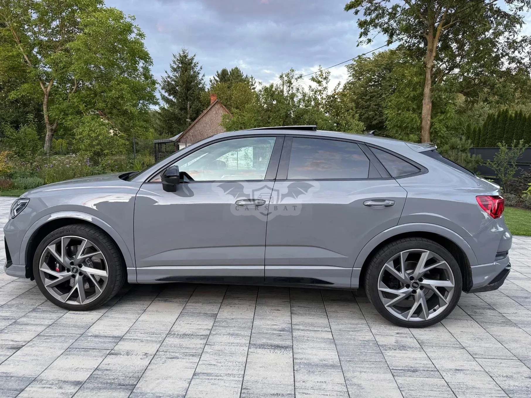 Audi RSQ3 2024