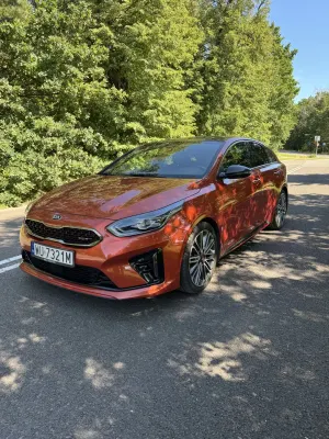 Kia Ceed 1.6 T-GDI GT DCT 2021