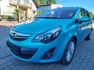 Opel Corsa D (2006-2014) 1.4 16V Color Edition 2012