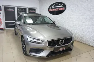 Volvo V60 II (2018- ) D3 AWD Geartronic Momentum 2020