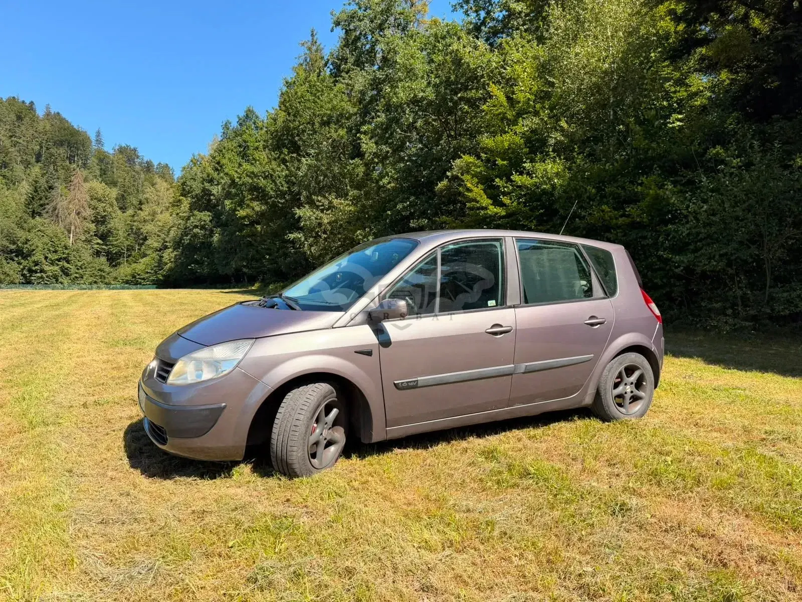 Renault Scenic II (2003-2009) 1.6 16V Emotion 2005